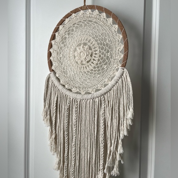 macrame catcher - Picture 2 of 5